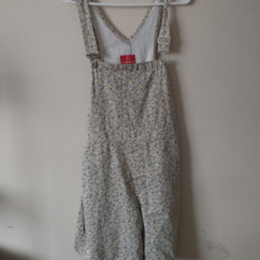Gloria Vanderbilt Floral Overalls
